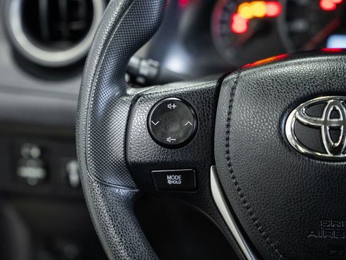 Used 2016 Toyota RAV4 LE image 24