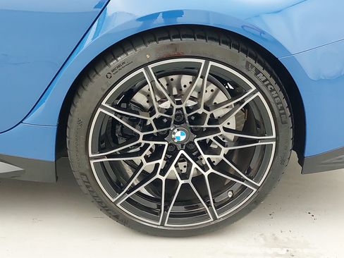 Used 2025 BMW M3 w/ Executive Package RWD image 35