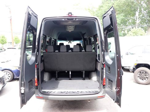 Used 2025 Mercedes-Benz Sprinter 2500 image 53