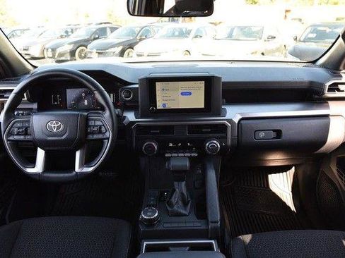Used 2025 Toyota 4Runner SR5 image 8