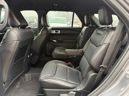 Used 2021 Ford Explorer ST w/ Equipment Group 401A image 21