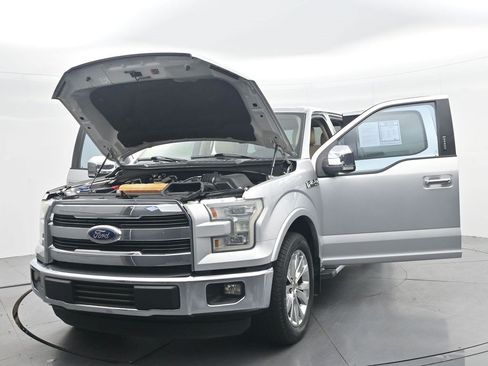 Used 2015 Ford F150 Lariat w/ Equipment Group 502A Luxury RWD image 43