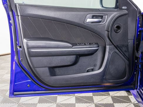 Used 2022 Dodge Charger Scat Pack RWD image 36