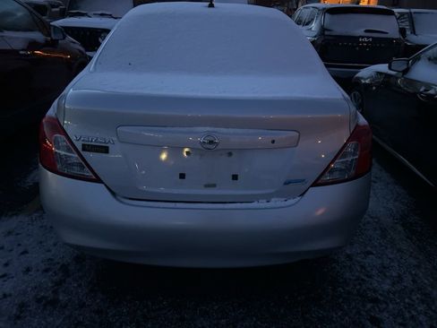Used 2012 Nissan Versa S w/ Cruise Control Pkg image 7