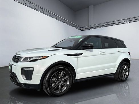Used 2018 Land Rover Range Rover Evoque Landmark Edition image 10