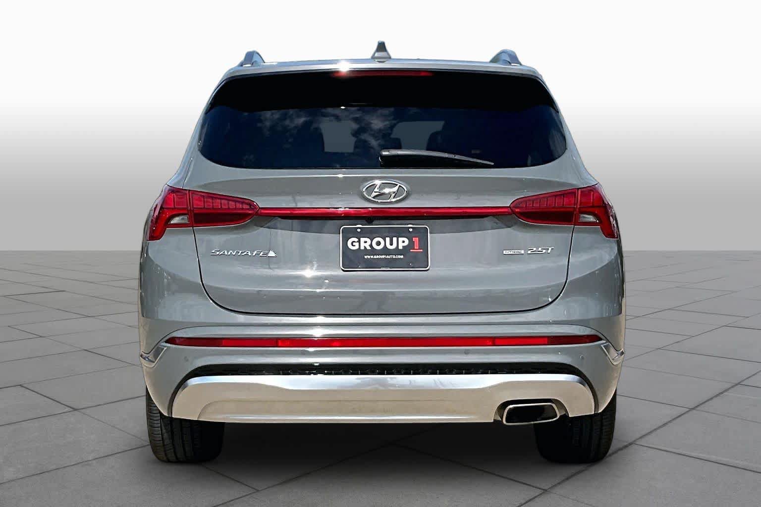 Used 2023 Hyundai Santa Fe Calligraphy AWD/4WD image 5