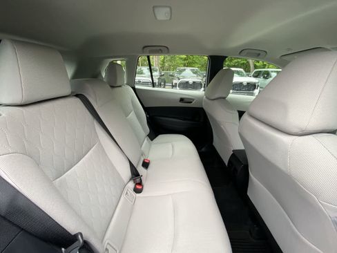 Used 2026 Toyota Corolla Cross L AWD/4WD image 23