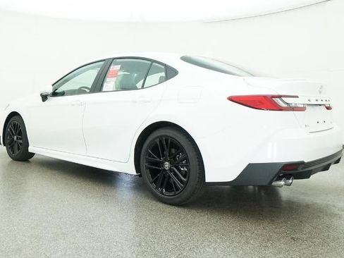 New 2026 Toyota Camry SE image 29