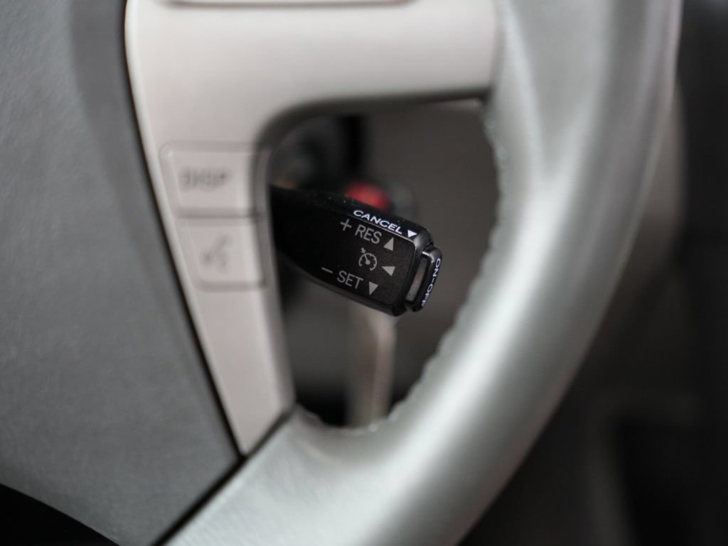 Used 2009 Toyota Camry SE FWD image 18