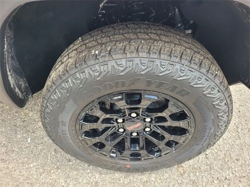 New 2026 GMC Canyon Elevation image 13