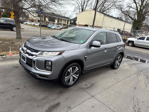 Used 2021 Mitsubishi Outlander Sport FWD image 2