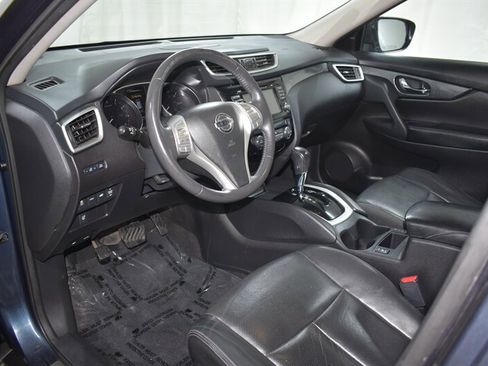 Used 2014 Nissan Rogue SL w/ SL Premium Package FWD image 18