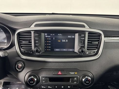 Used 2020 Kia Sorento EX FWD image 6