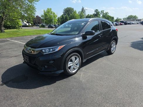 Used 2019 Honda HR-V EX image 3