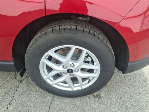 Used 2024 Ford Edge SEL w/ Convenience Package image 8