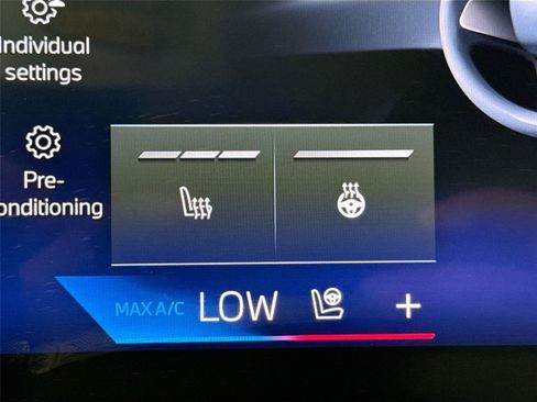 Used 2025 BMW i4 xDrive40i w/ Parking Assistance Package AWD/4WD image 8