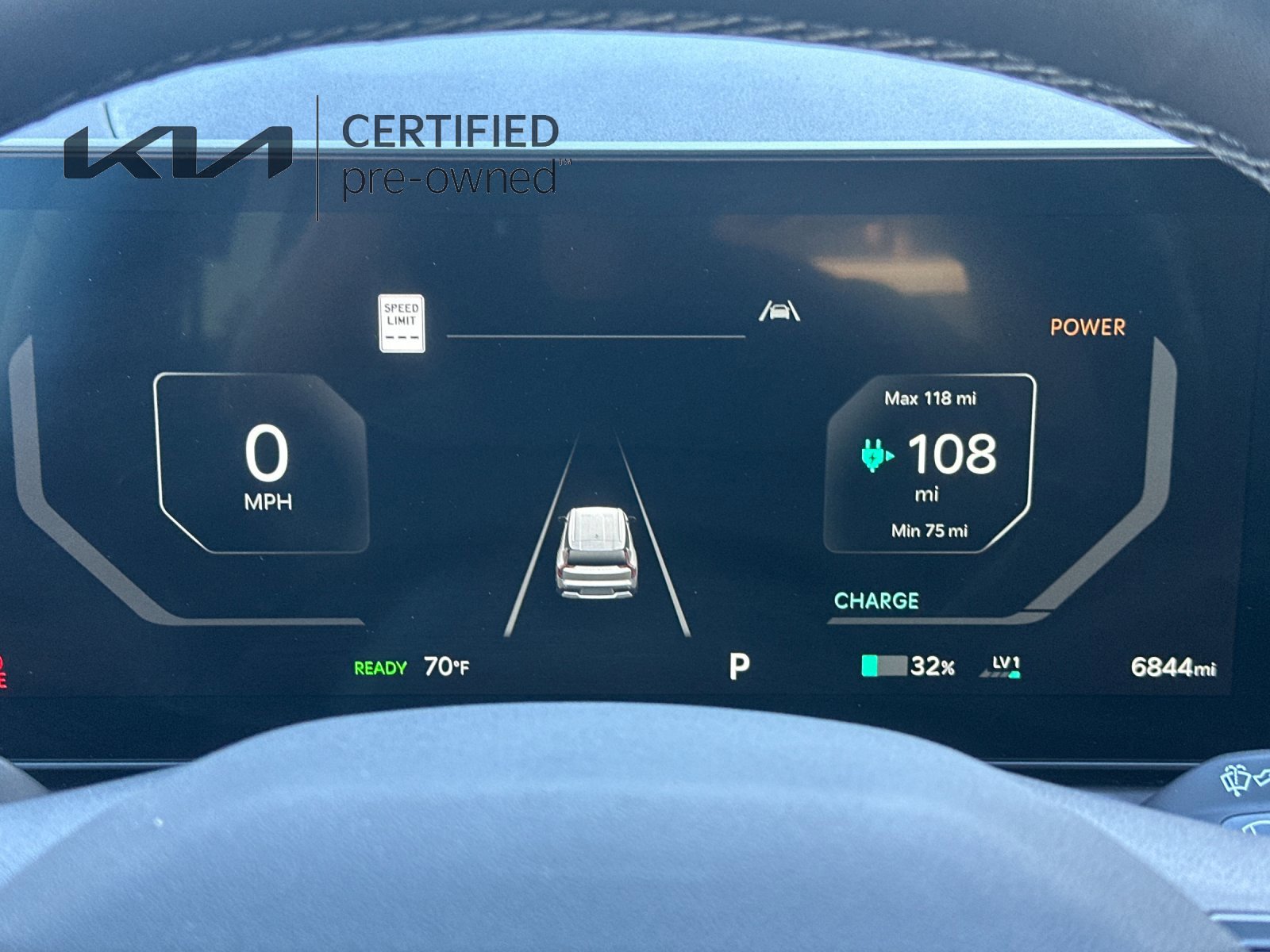 Certified 2024 Kia EV9 Light Long Range RWD image 27