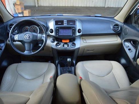 Used 2012 Toyota RAV4 Limited image 15