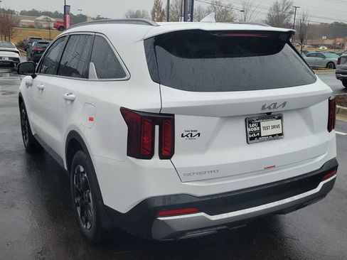 New 2026 Kia Sorento S w/ S Panoramic Sunroof Package image 6