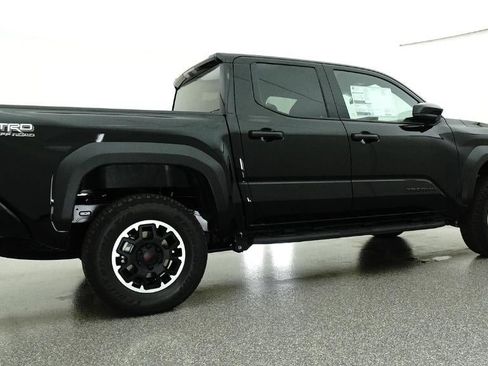 New 2026 Toyota Tacoma TRD Off-Road AWD/4WD image 26
