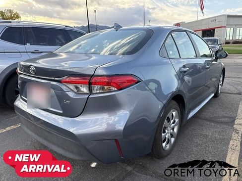 Used 2026 Toyota Corolla LE FWD image 3