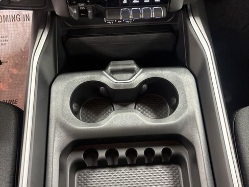New 2026 RAM 1500 4x4 Crew Cab image 14