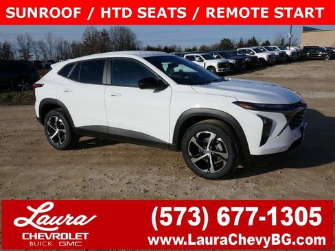 New 2026 Chevrolet Trax RS w/ Sunroof Package image 1