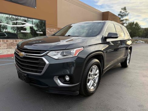 Used 2019 Chevrolet Traverse LT w/ LPO, Floor Liner Package image 55