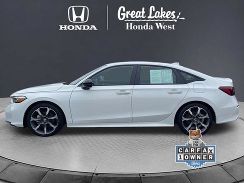 Used 2025 Honda Civic Sport image 2