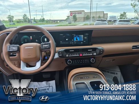 Used 2026 Hyundai Palisade Calligraphy FWD image 12