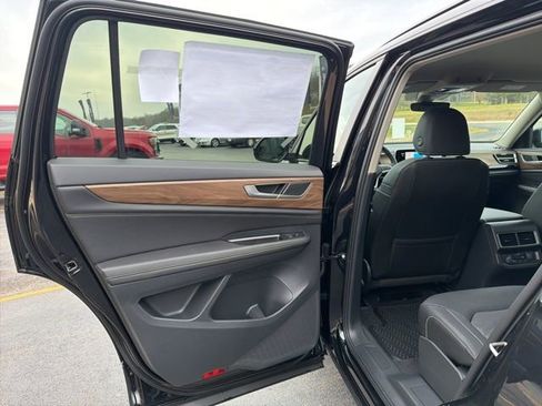 New 2026 Volkswagen Atlas SE AWD/4WD image 24