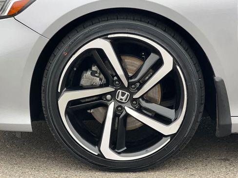 Used 2020 Honda Accord Sport image 28