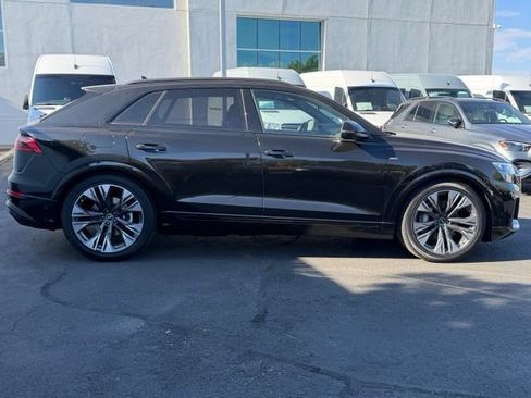 New 2026 Audi Q8 Prestige AWD/4WD image 9
