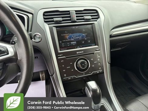 Used 2014 Ford Fusion Titanium image 20