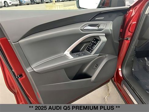New 2025 Audi Q5 Premium Plus image 21