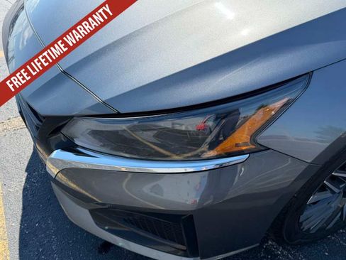 Used 2024 Nissan Altima 2.5 SV FWD image 15