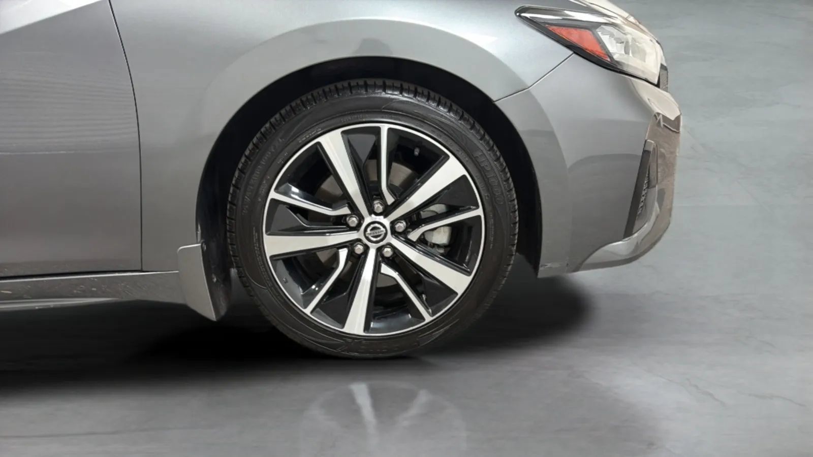Used 2021 Nissan Maxima 3.5 SV w/ Floor Mat Group FWD image 26