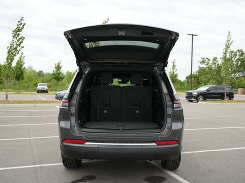 New 2026 Jeep Grand Cherokee L 4WD image 16