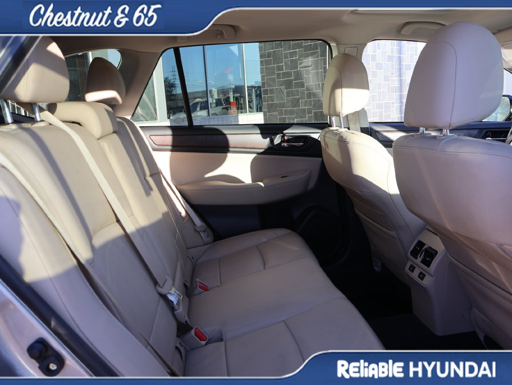 Used 2017 Subaru Outback 3.6R Limited AWD/4WD image 12