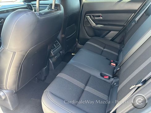 Used 2025 MAZDA CX-50 AWD 2.5 S w/ Weather Package image 29