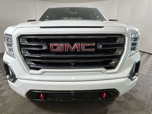 Used 2022 GMC Sierra 1500 AT4 w/ AT4 Premium Package AWD/4WD image 10