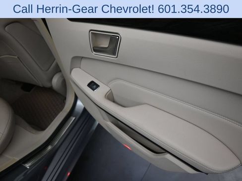 Used 2015 Mercedes-Benz E 350 Sedan image 21