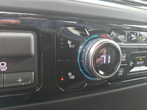 New 2026 GMC Sierra 1500 Elevation image 32