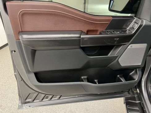 Used 2021 Ford F150 Lariat image 24