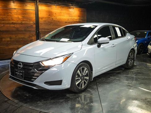 Used 2024 Nissan Versa SV w/ Trunk Package FWD image 2