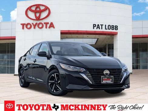 Used 2024 Nissan Sentra SV FWD image 1