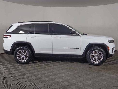 Used 2022 Jeep Grand Cherokee Limited AWD/4WD image 20