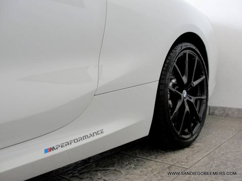 Used 2023 BMW 840i Coupe w/ M Sport Professional Package RWD image 9