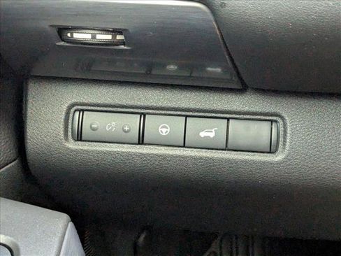 Used 2026 Nissan Pathfinder Rock Creek AWD/4WD image 14