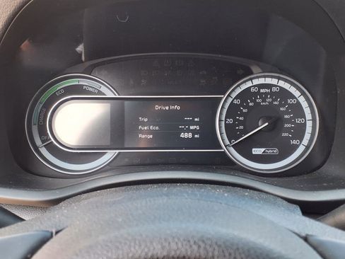 Used 2017 Kia Niro Touring image 19